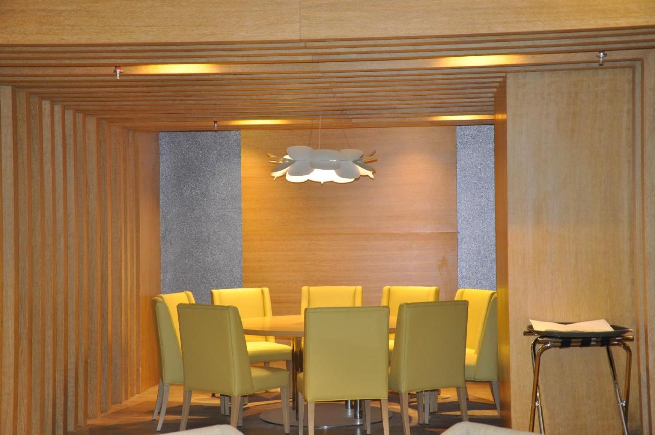 Lavender Hotel Al Nahda Dubai Luaran gambar